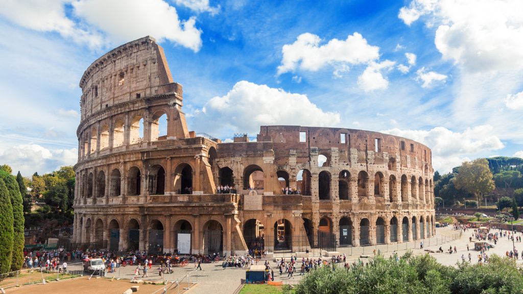 Đấu Trường La Mã Colosseum, địa điểm nhất định phải ghé thăm khi đến Ý