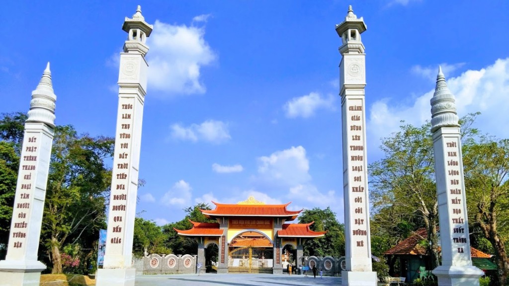 Thiền Viện Trúc Lâm Chánh Giác Ngôi thiền  viện vĩ đại nhất Việt Nam