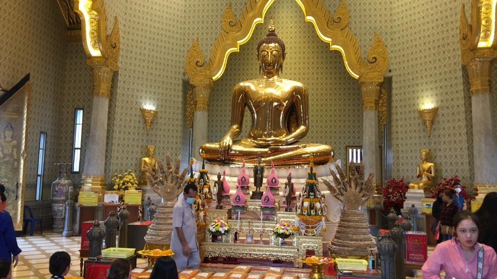 Tượng chùa Phật Vàng Thai· uy nghi
