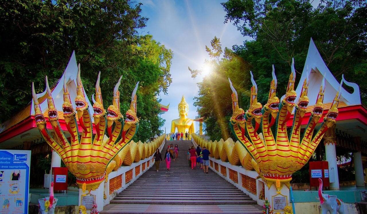 Chiêm ngưỡng chùa Phật Lớn với kiến trúc ấn tượng