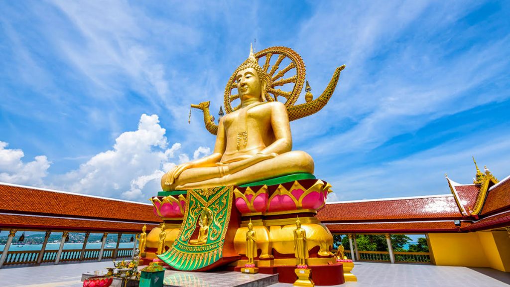 Pho tượng Phật cao 18m tại chùa Wat Phra Yai