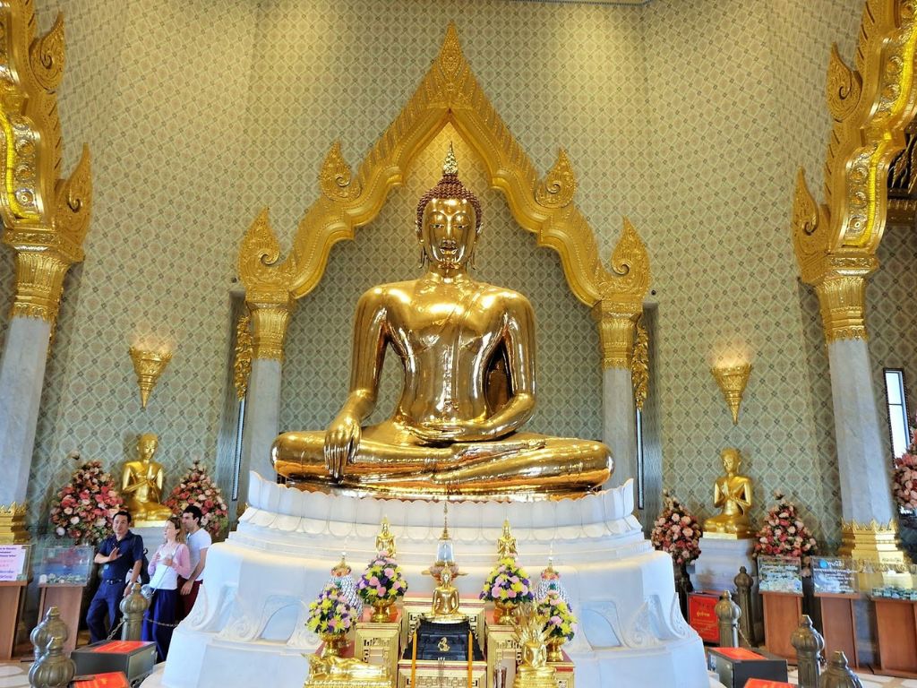 Bức tượng Phật bằng vàng lớn nhất thế giới
