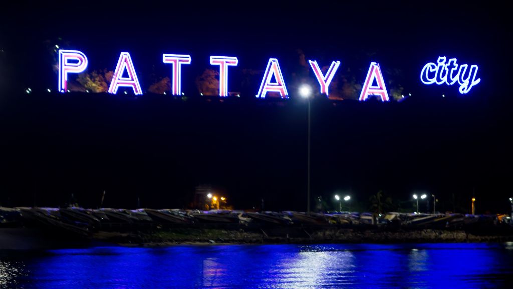 Tự do khám phá Pattaya về đêm