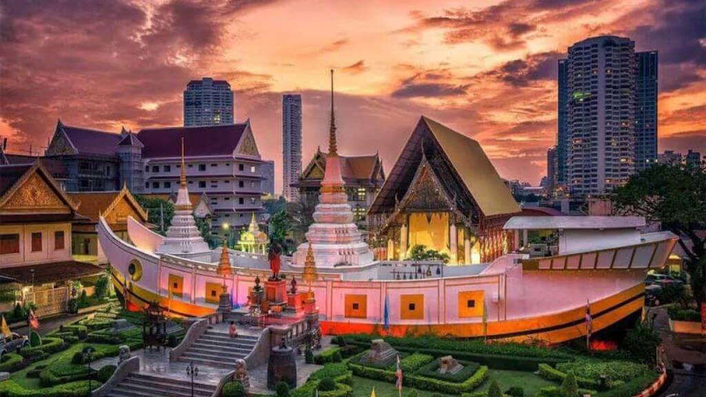 Chùa Thuyền Wat Yannawa   Ngôi chùa cổ kính của Bangkok
