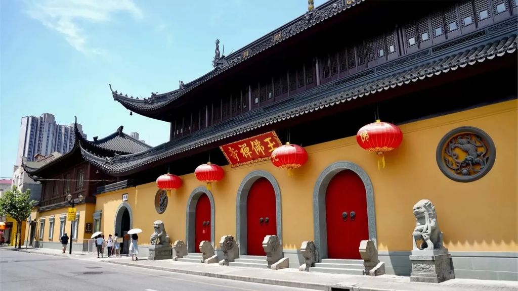 Chùa Phật Ngọc – ngôi chùa nổi tiếng linh thiêng lưu giữ hai pho tượng Phật bằng ngọc quý hiếm