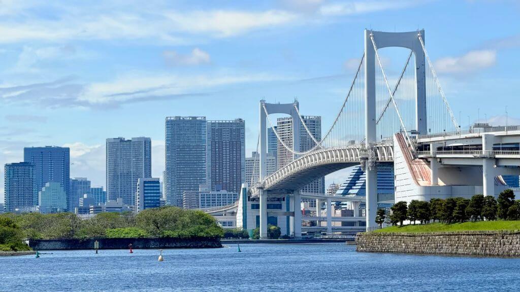 Vịnh Odaiba nằm trên hòn đảo nhân tạo