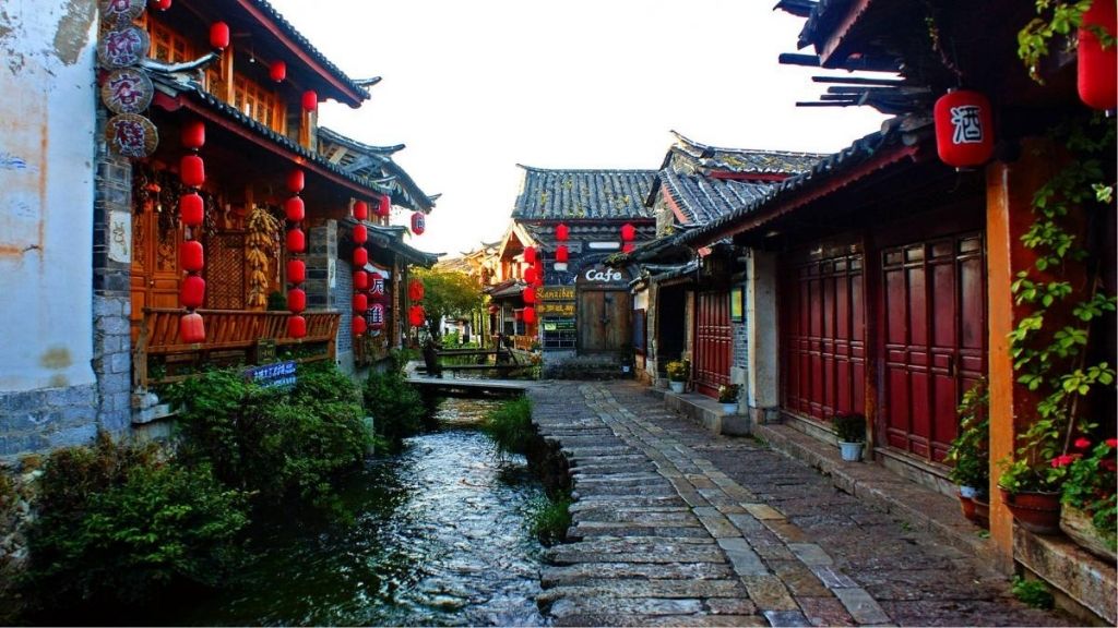 Khám phá Thành cổ Lệ Giang - Thành cổ được xây dựng vào cuối đời Tống cách đây hơn 800 năm