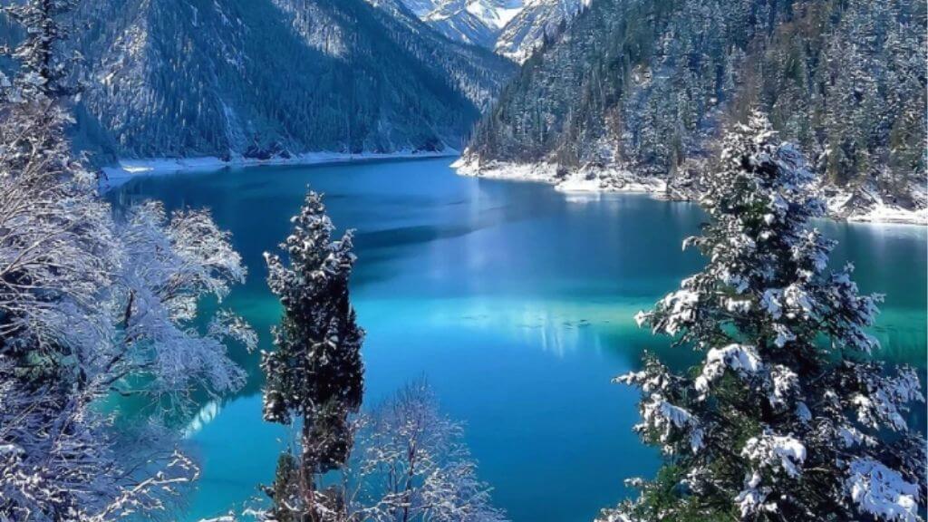 Thiên đường hạ giới - Cửu Trại Câu vào mùa đông