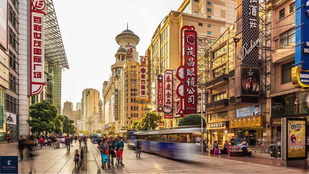 Thiên đường mua sắm Nam Kinh Lộ nổi tiếng của Trung Quốc