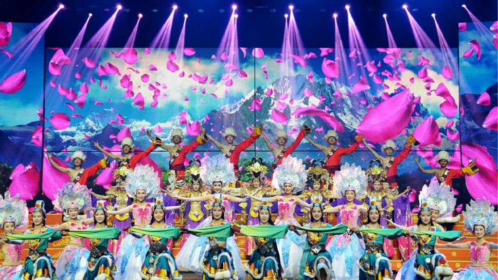 Mãn nhãn với show Thiên Cổ Tình