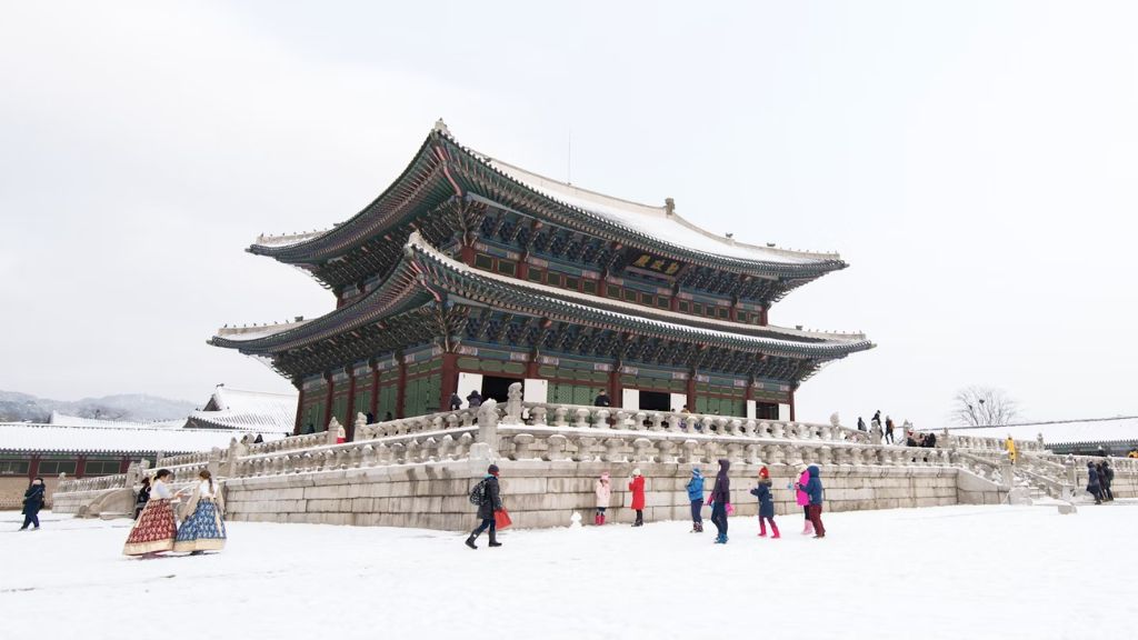 Cung điện Gyeongbokgung mùa đông