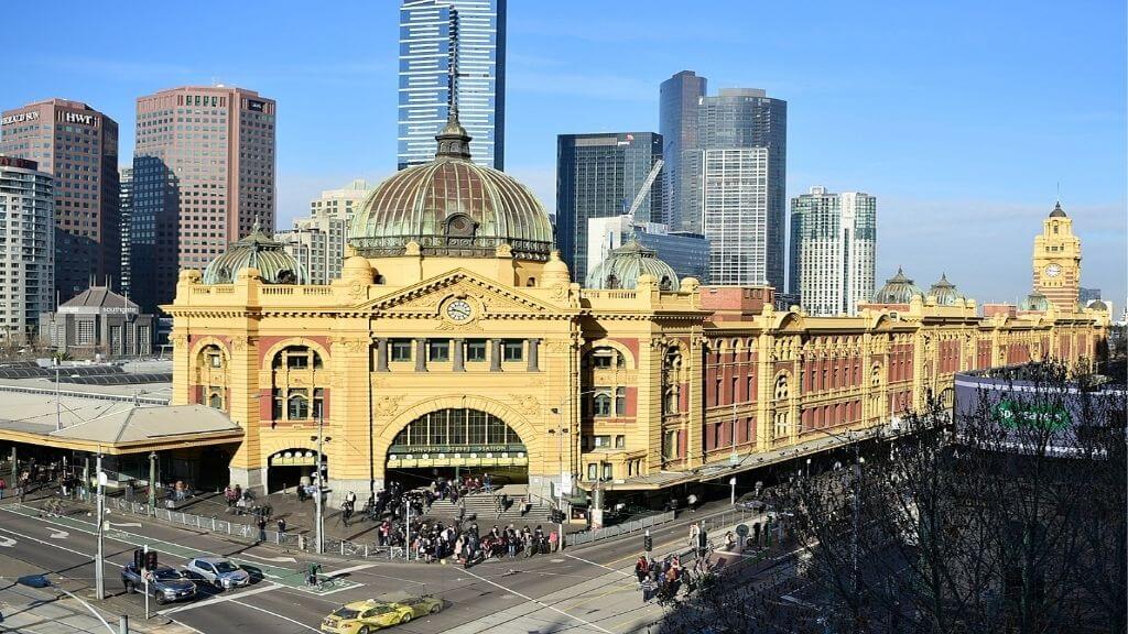 Ga Phố Flinders Street là nhà ga lâu đời nhất ở Melbourne