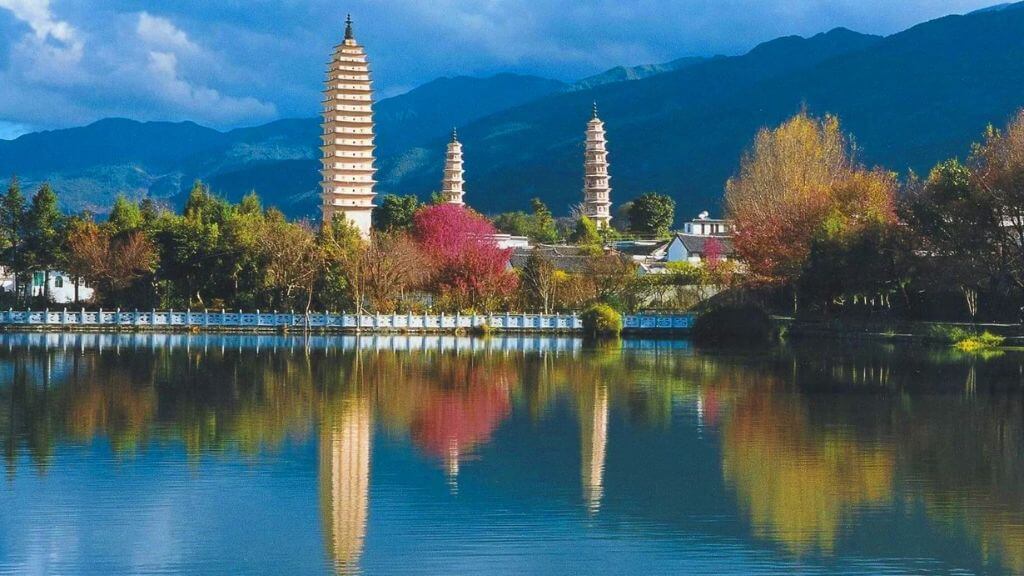 Kiến trúc ấn tượng của Tam Tháp Đại Lý