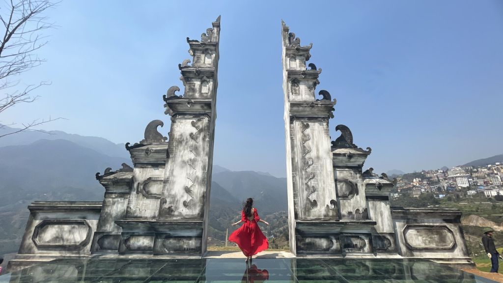 Cổng trời Bali tại cảnh điểm Moana