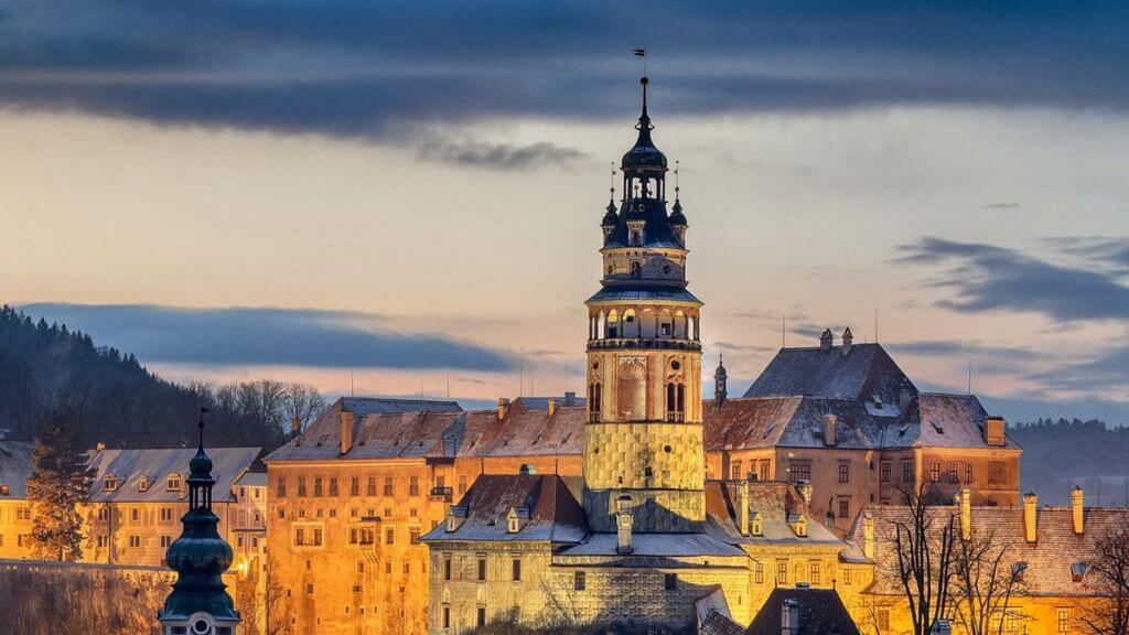 Lâu đài Cesky Krumlov với vẻ đẹp rực rỡ